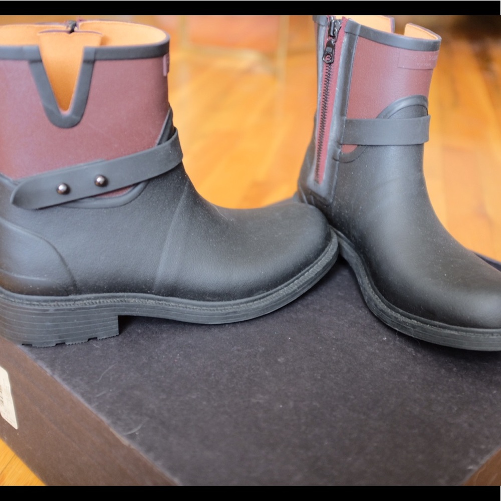 Rag & bone rain boot worn once